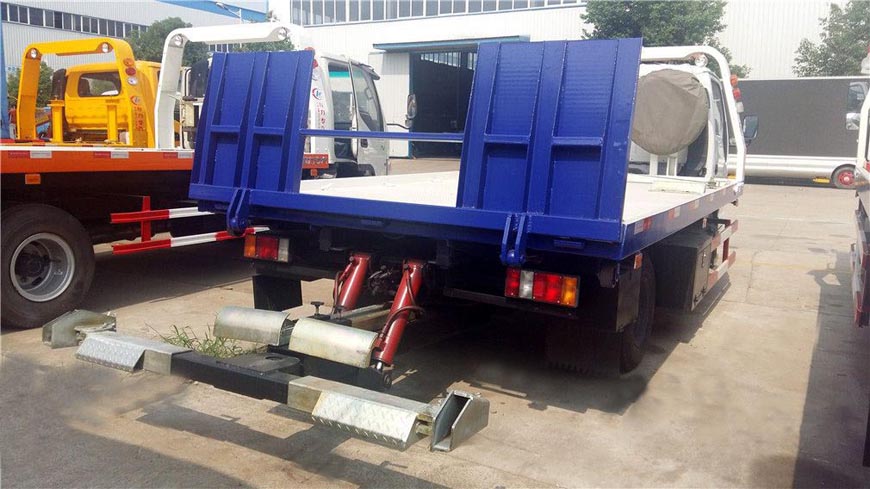 五十鈴藍(lán)牌CLW5042TQZQ5一拖二清障車(chē)