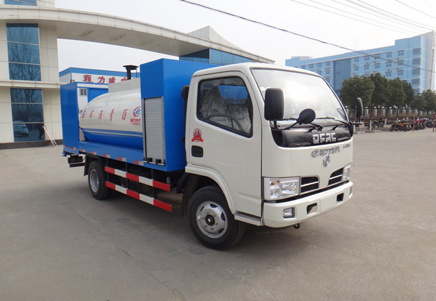 東風(fēng)4噸瀝青灑布車