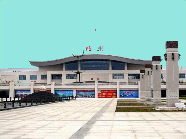 湖北程力經(jīng)理帶客戶游玩隨州古城